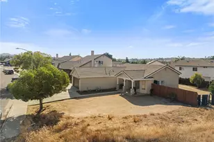 23248 Wildwood Ln, Perris, CA 92570 - Photo 2
