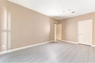 300 N El Molino Avenue #117, Pasadena, CA 91101 - Photo 6