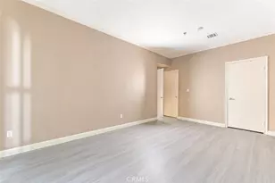 300 N El Molino Ave, Pasadena, CA 91101 - Photo 6
