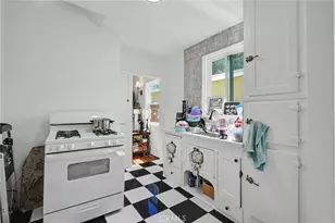 1423 W 65th, Los Angeles, CA 90047 - Photo 20