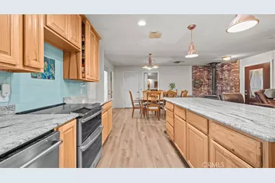 9948 Oasis, Pinon Hills, CA 92372 - Photo 8