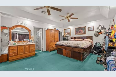 9948 Oasis, Pinon Hills, CA 92372 - Photo 10