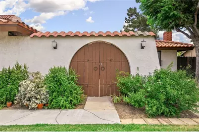 174 Fulton, Upland, CA 91786 - Photo 2