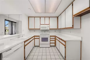 25 Remington, Irvine, CA 92620 - Photo 16