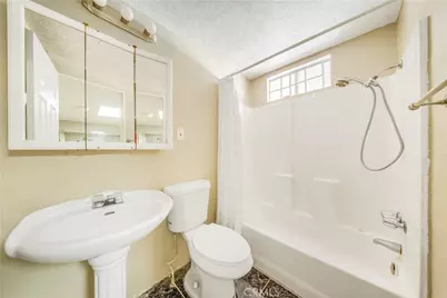 21111 Dolores St #109, Carson, CA 90745 - Photo 16
