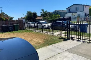 235 W 91st St, Los Angeles, CA 90003 - Photo 20