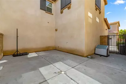 145 Camden Court, Perris, CA 92571 - Photo 30