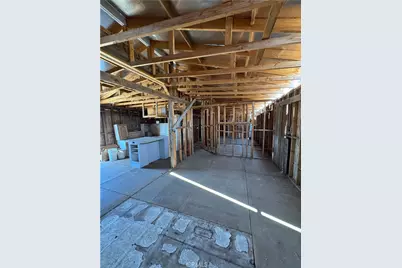 10717 Muscatel, Oak Hills, CA 92344 - Photo 24