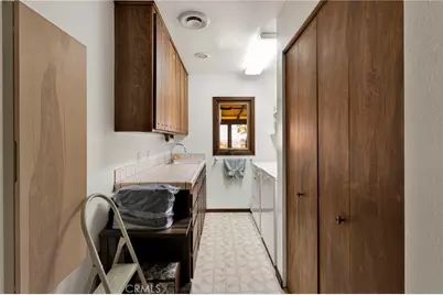 8988 Buena Vista, Apple Valley, CA 92308 - Photo 34