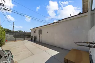 308 N Pasadena Ave, Azusa, CA 91702 - Photo 26