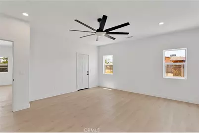 16443 Pine Street, Hesperia, CA 92345 - Photo 18