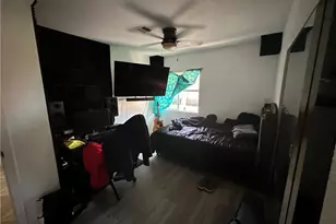 1116 W 78th, Los Angeles, CA 90044 - Photo 12