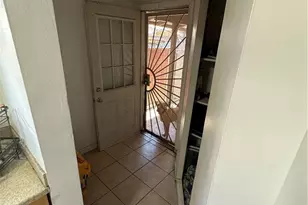 1116 W 78th, Los Angeles, CA 90044 - Photo 8