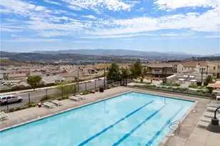 18144 Meridian Ln, Saugus, CA 91350 - Photo 40