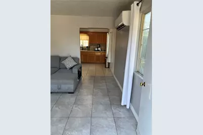 8928 Date, Fontana, CA 92335 - Photo 10