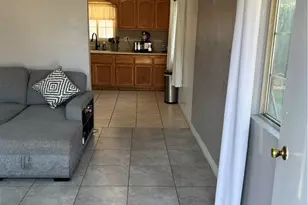 8928 Date, Fontana, CA 92335 - Photo 10