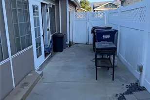 8928 Date, Fontana, CA 92335 - Photo 54