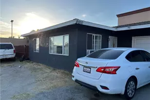 8928 Date, Fontana, CA 92335 - Photo 26
