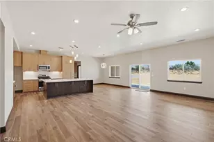 23505 Del Oro Rd, Apple Valley, CA 92308 - Photo 14