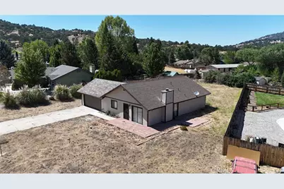 30001 Caddy Ln, Tehachapi, CA 93561 - Photo 30