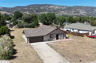 30001 Caddy Ln, Tehachapi, CA 93561 - Photo 28