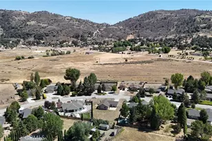 30001 Caddy Ln, Tehachapi, CA 93561 - Photo 24