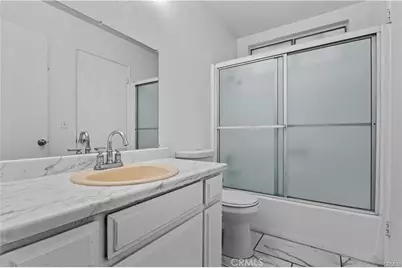 8405 Buckthorn Ave, Hesperia, CA 92345 - Photo 12