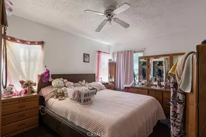 7032 Somerset, Paramount, CA 90723 - Photo 48