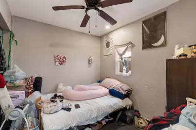 7032 Somerset, Paramount, CA 90723 - Photo 6