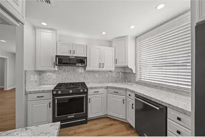 580 Black Hills Drive, Claremont, CA 91711 - Photo 16