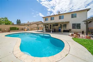 17314 Redmaple St, Fontana, CA 92337 - Photo 40