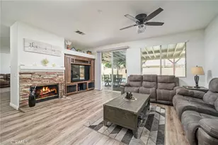 17314 Redmaple St, Fontana, CA 92337 - Photo 10
