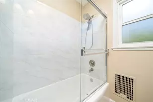 7057 Babcock, North Hollywood, CA 91605 - Photo 8