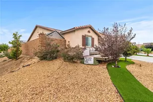 11981 Regent, Victorville, CA 92392 - Photo 6