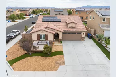 11981 Regent, Victorville, CA 92392 - Photo 1