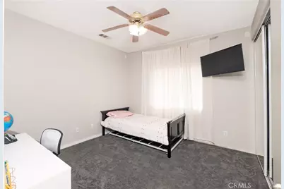 13070 Beachview Court, Victorville, CA 92392 - Photo 20