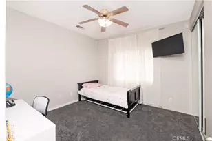 13070 Beachview Ct, Victorville, CA 92392 - Photo 20