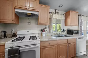 2494 W Main St, Barstow, CA 92311 - Photo 28