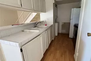 989 W Sierra Madre, Azusa, CA 91702 - Photo 4