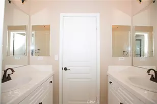 129 Chantilly, Irvine, CA 92620 - Photo 34