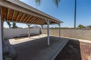 10674 Locust Ave, Bloomington, CA 92316 - Photo 22