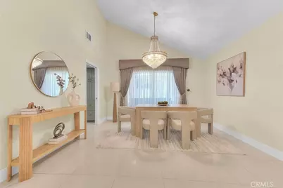 18223 Delano, Tarzana, CA 91335 - Photo 12