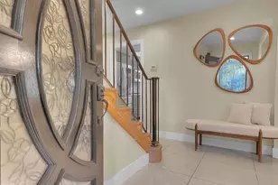 18223 Delano, Tarzana, CA 91335 - Photo 2