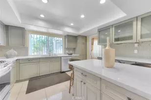 18223 Delano, Tarzana, CA 91335 - Photo 14
