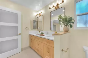 18223 Delano, Tarzana, CA 91335 - Photo 34