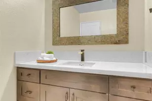 18223 Delano, Tarzana, CA 91335 - Photo 26