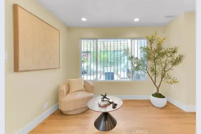 18223 Delano, Tarzana, CA 91335 - Photo 24