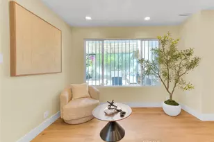 18223 Delano, Tarzana, CA 91335 - Photo 24