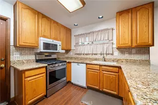 2465 Moss Cir, La Verne, CA 91750 - Photo 14