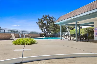848 W Sierra Madre Avenue #1, Azusa, CA 91702 - Photo 24